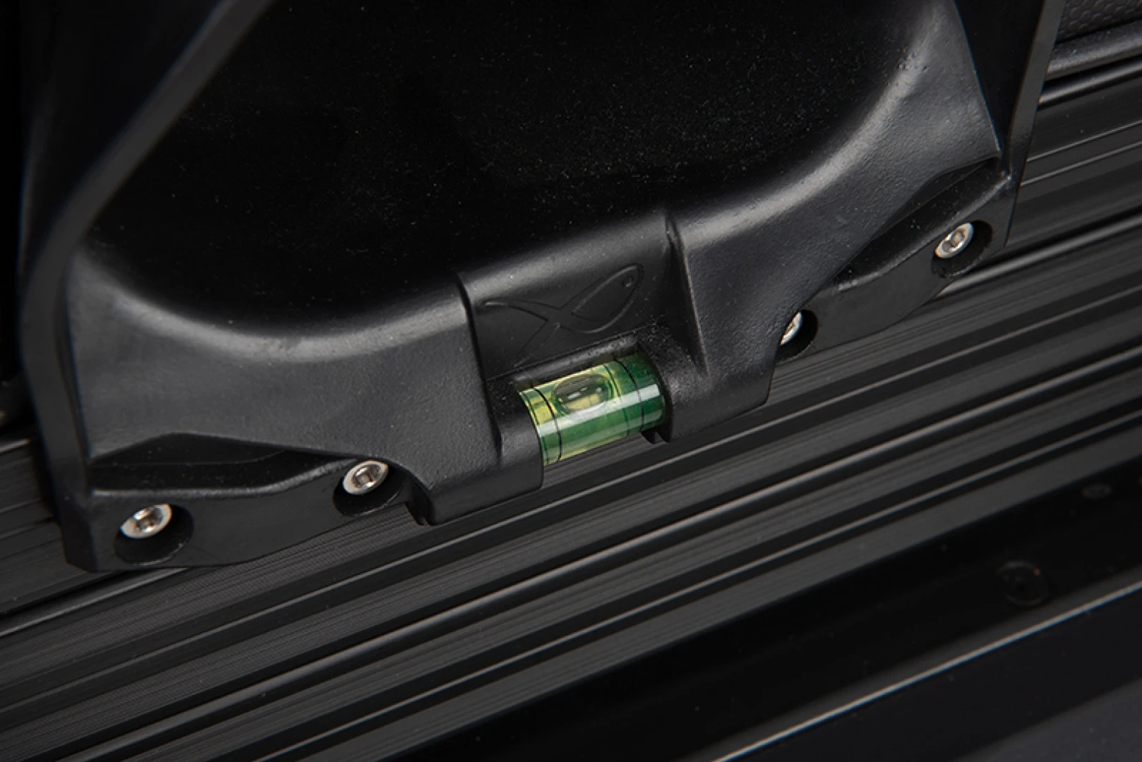 Matrix F25 Pro Super Lite Seatbox - Black