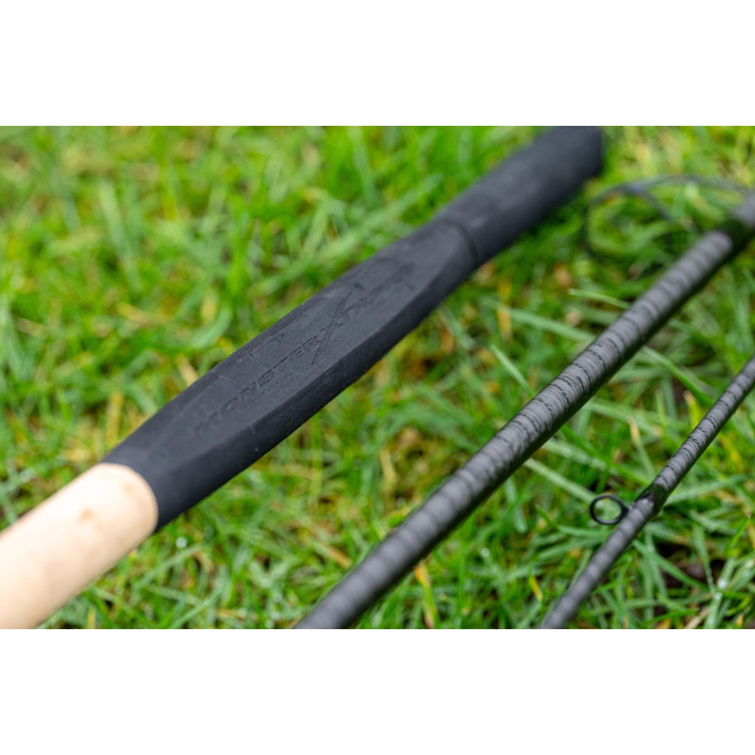 Preston Innovations Monster XTR PRO 4.0 m / 200 g - Canna da feeder