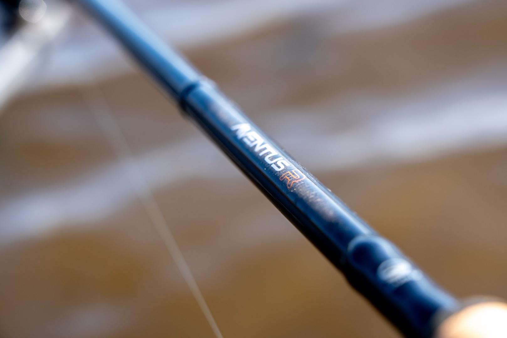 GURU Aventus R Feeder 11 ft / 70 g