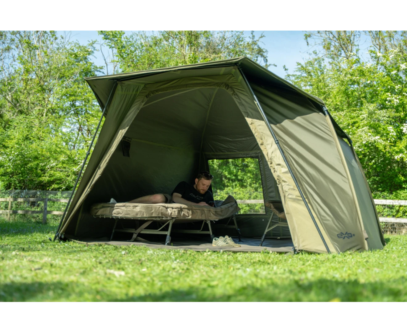 Avid Carp EXO 2 RV - Tienda de campaña para dos personas para carpa