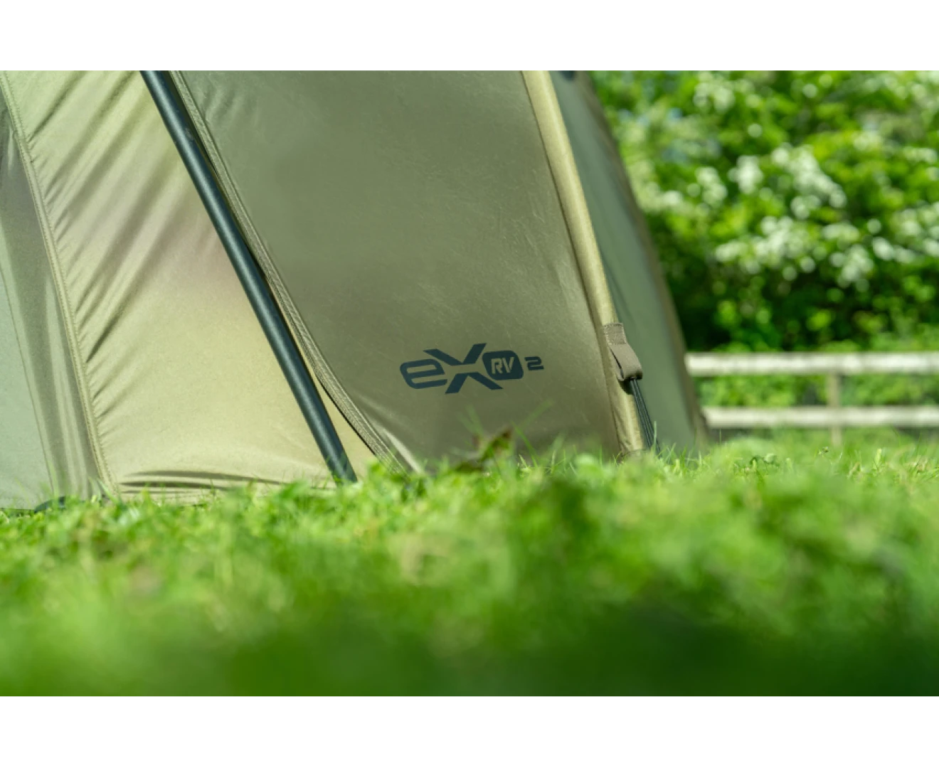Avid Carp EXO 2 RV - Tienda de campaña para dos personas para carpa