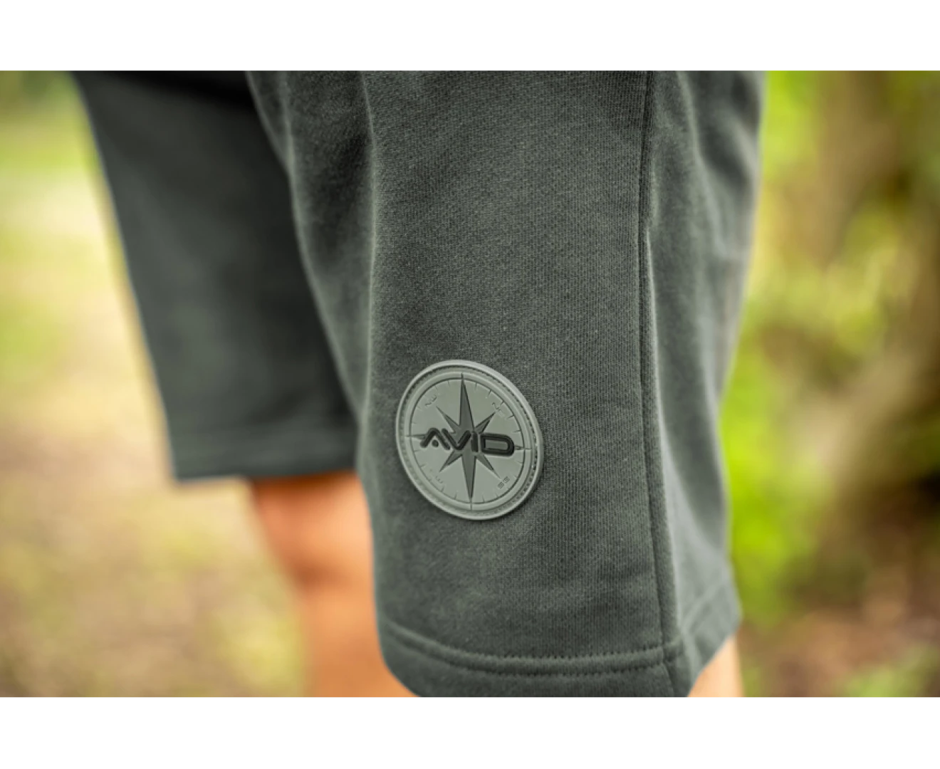 Avid Carp Bearing Shorts - Green