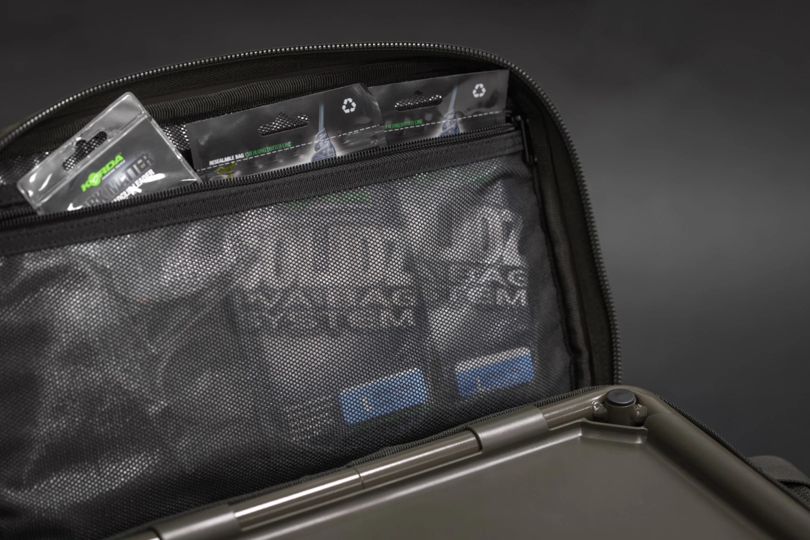 Korda Compac Framed Carryall Small - Dark Kamo