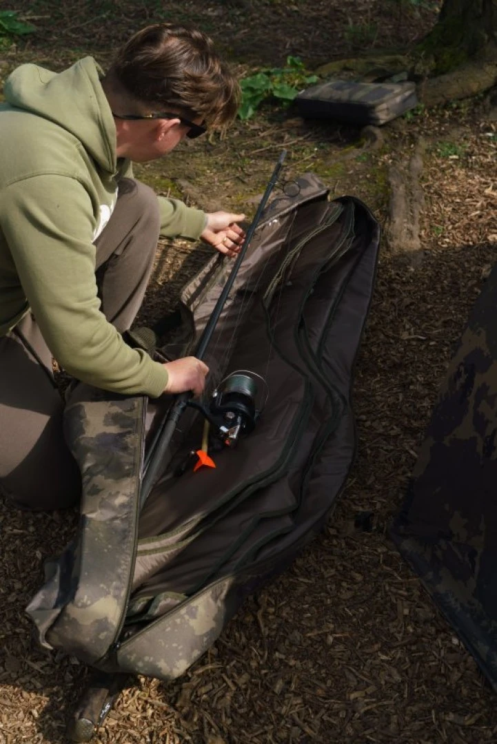 Solar Worldwide Rod Holdall 5+