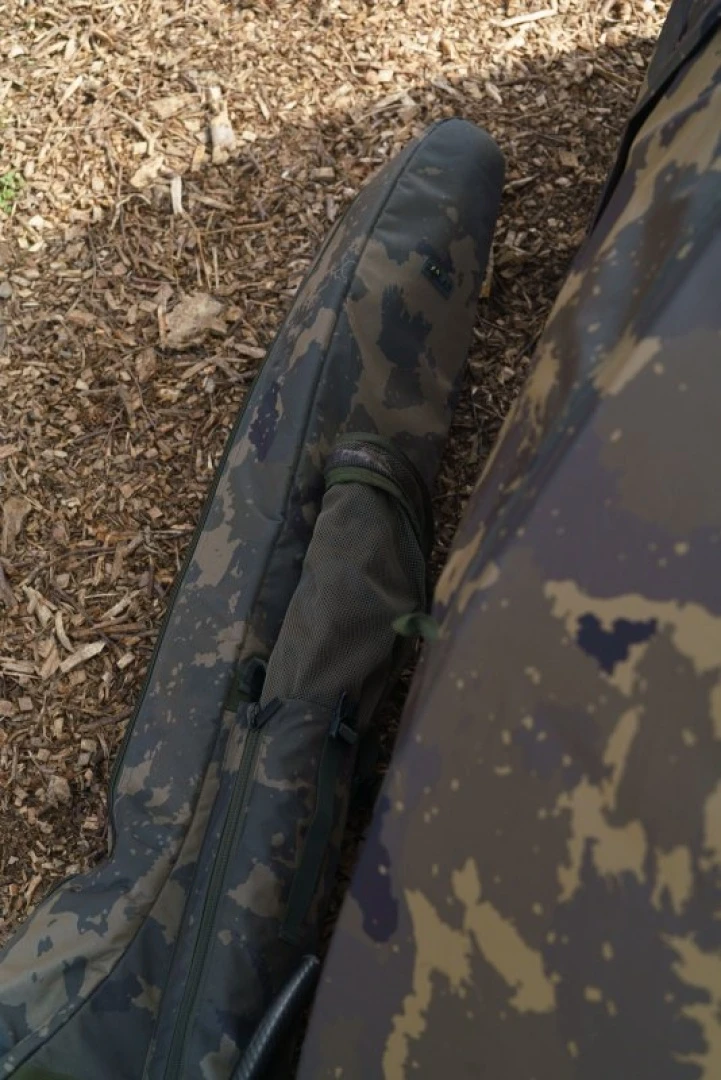 Solar Worldwide Rod Holdall 5+
