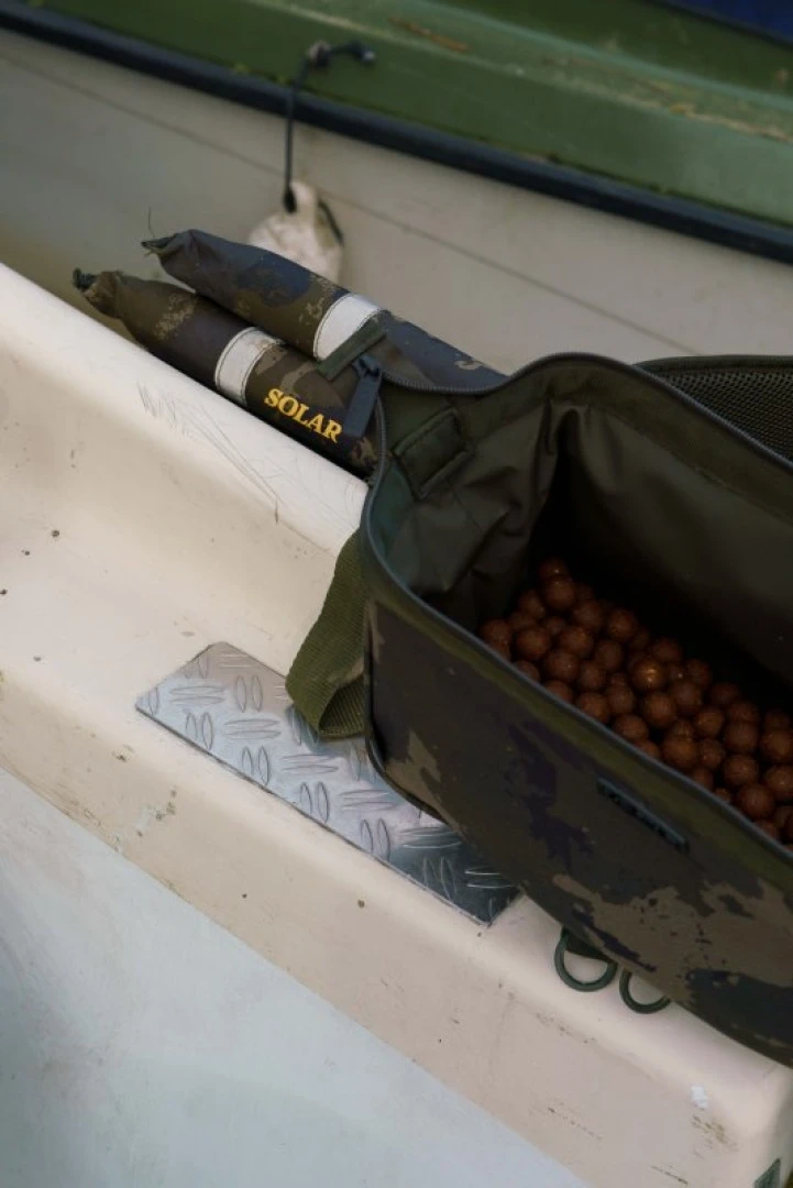 Solar Worldwide Bait N Stalker Pouch