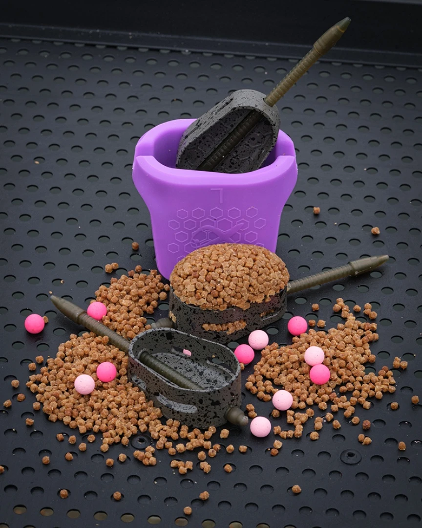 Matrix Open Alloy Feeders - Large