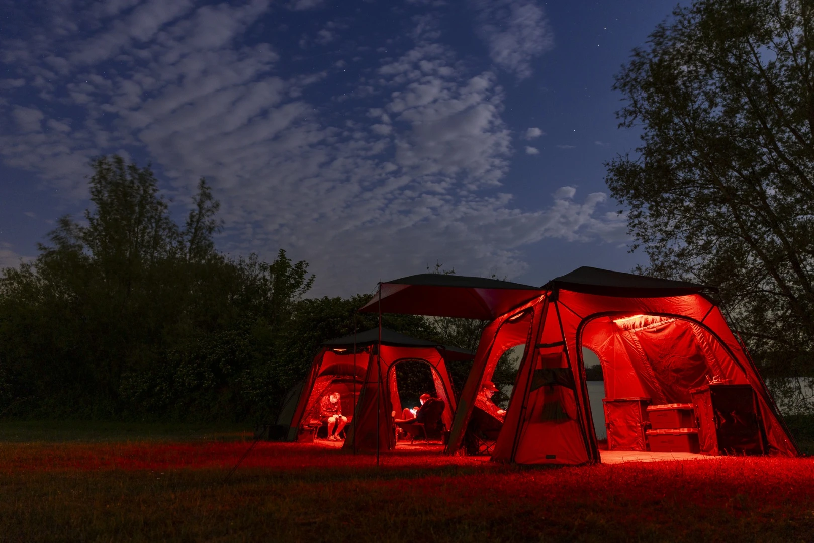 Trakker Gazebo PRO XXL Nitelife Vapour Shield