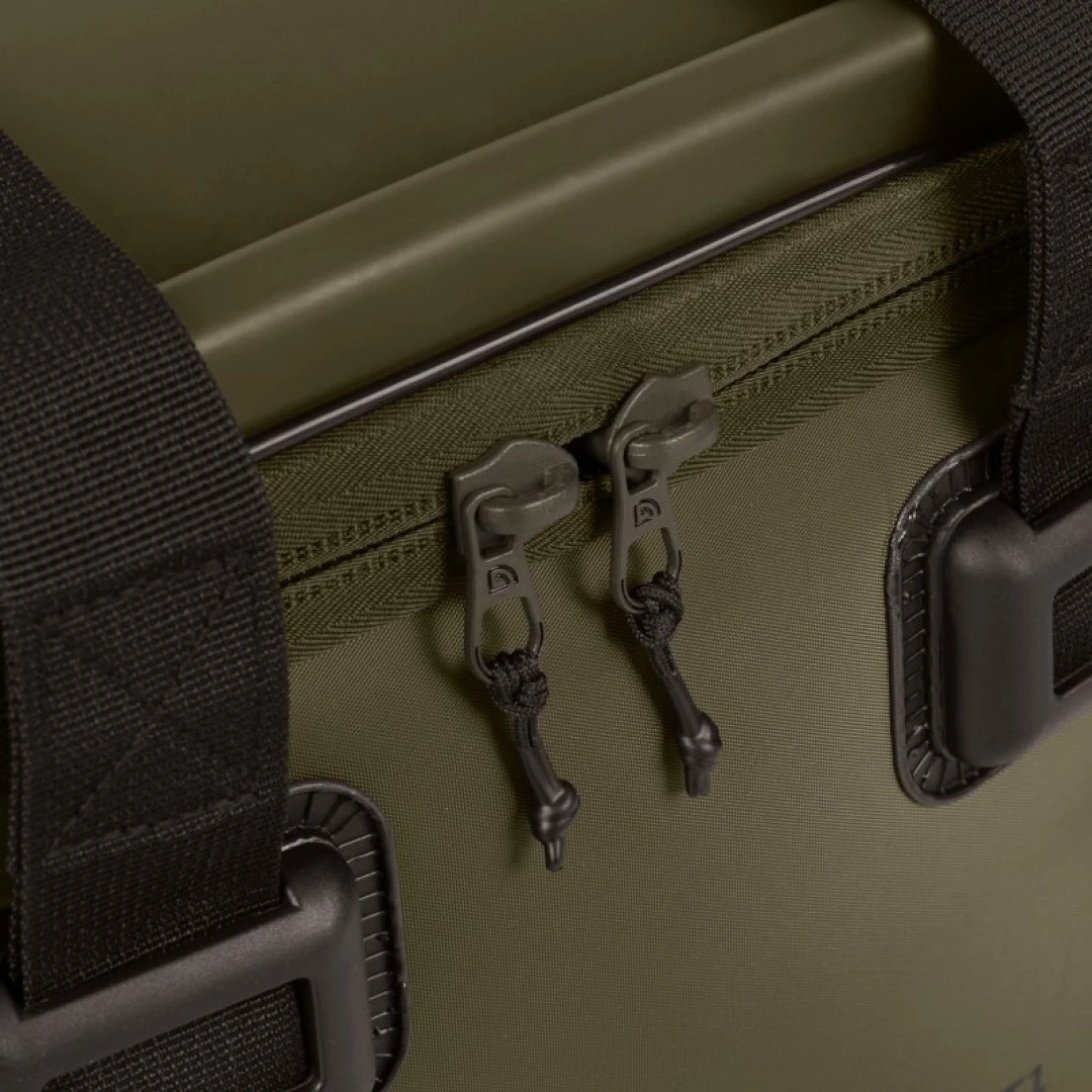 Trakker Downpour T1 Carryall XL (55L) - Green