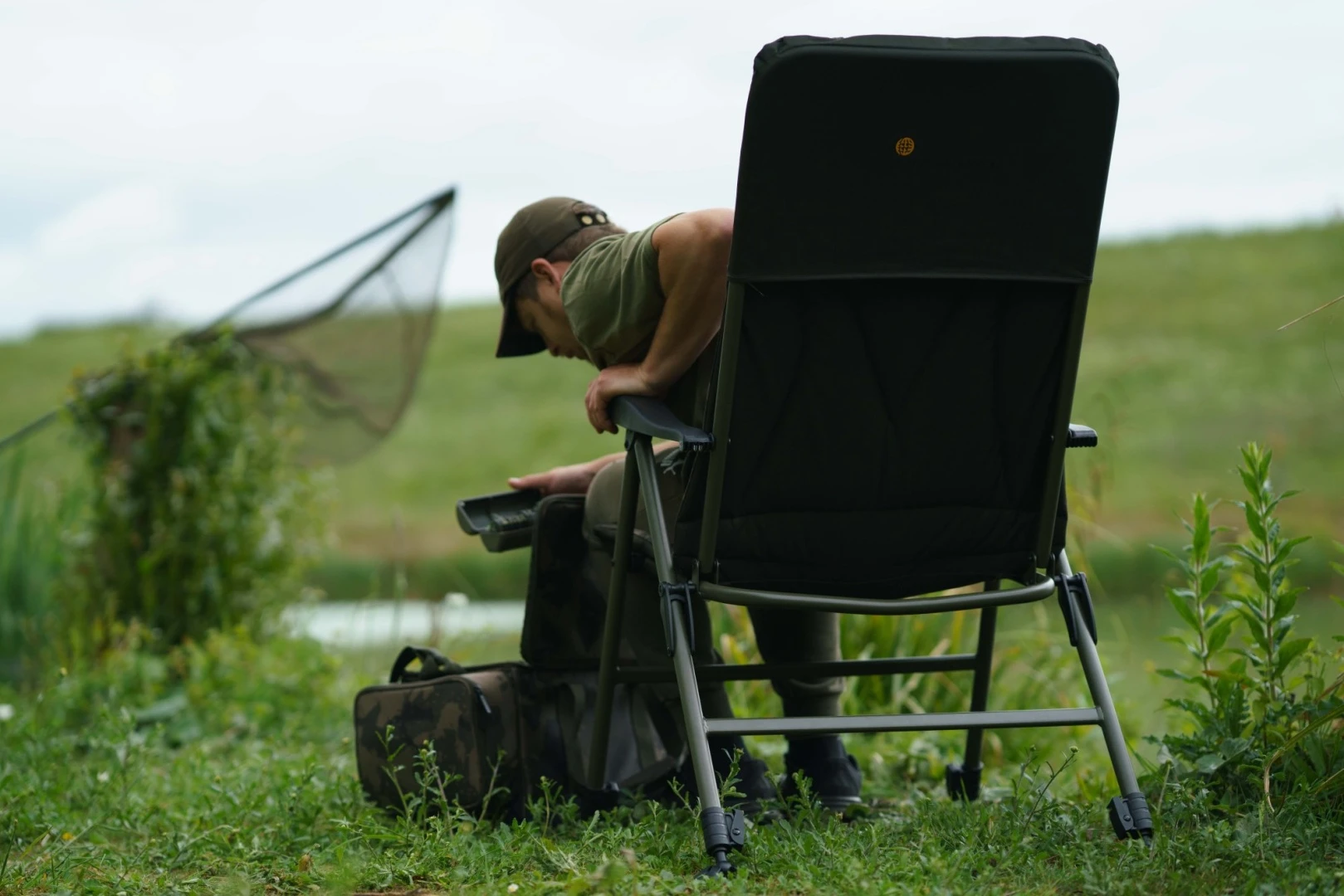 Solar Worldwide Recliner - High