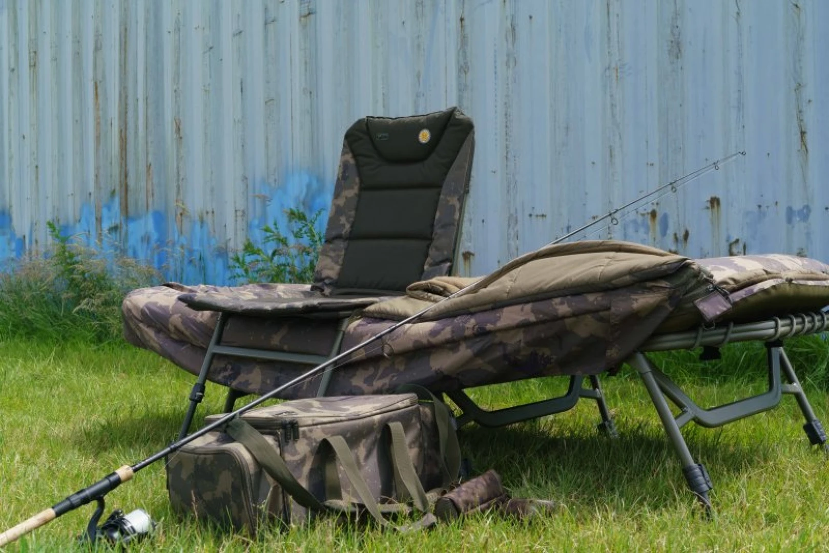 Solar Worldwide Combi Chair