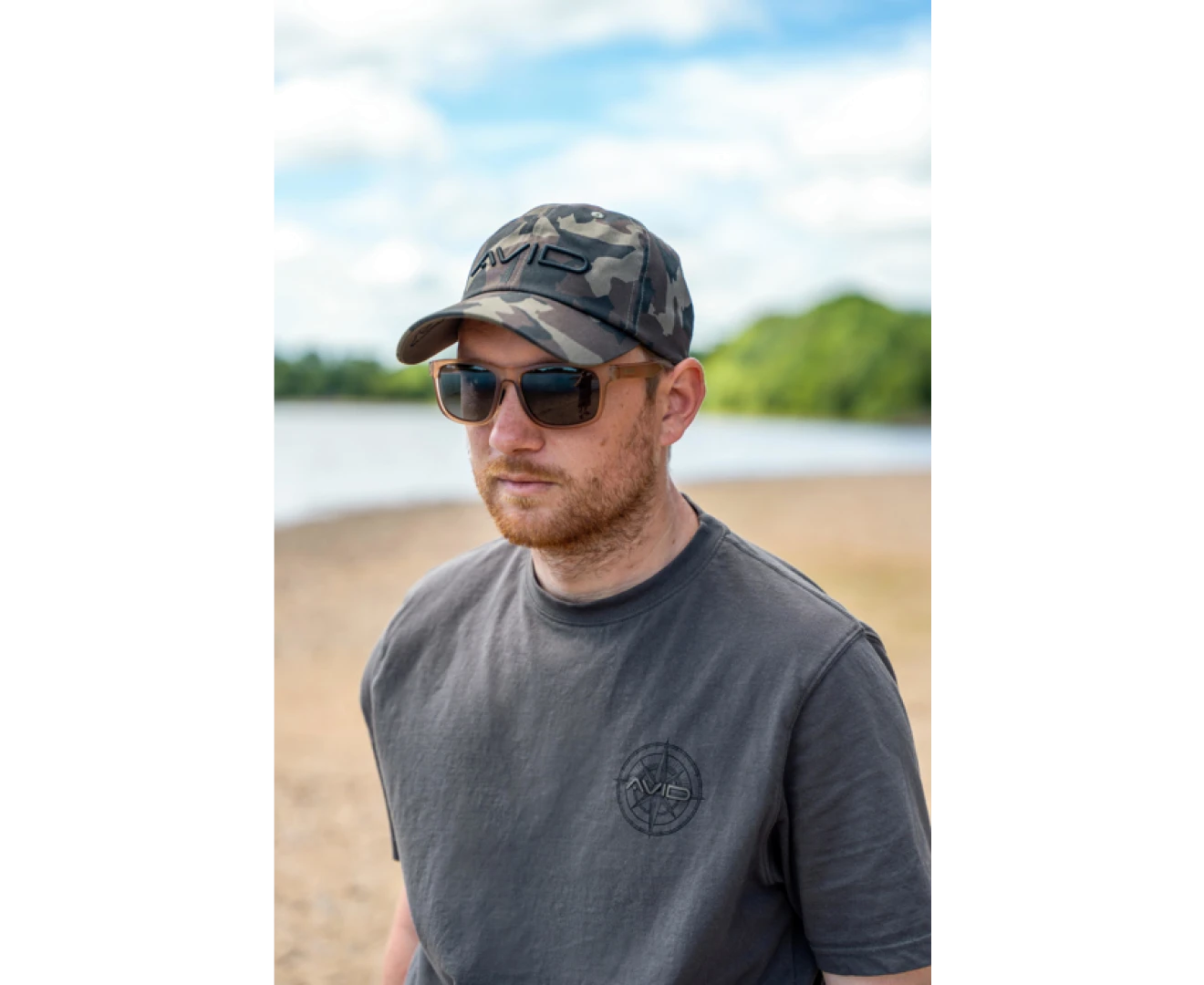 Avid Carp Distortion Dark Camo Cap