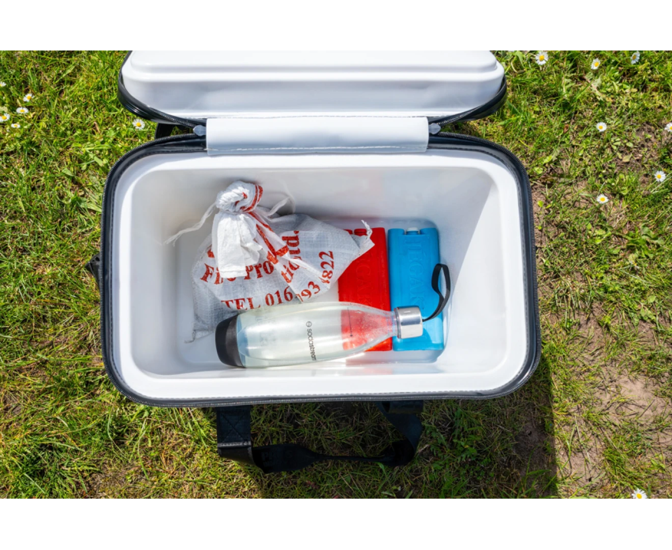 Preston Innovations Hardcase Cooler