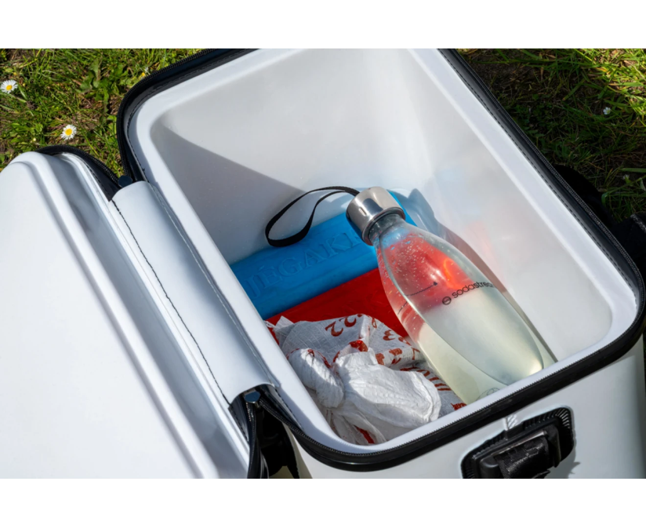 Preston Innovations Hardcase Cooler