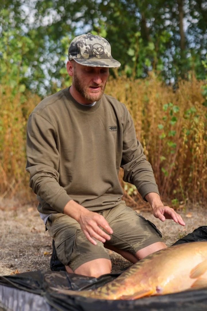 Korda Patch Crewneck - Dark Olive S