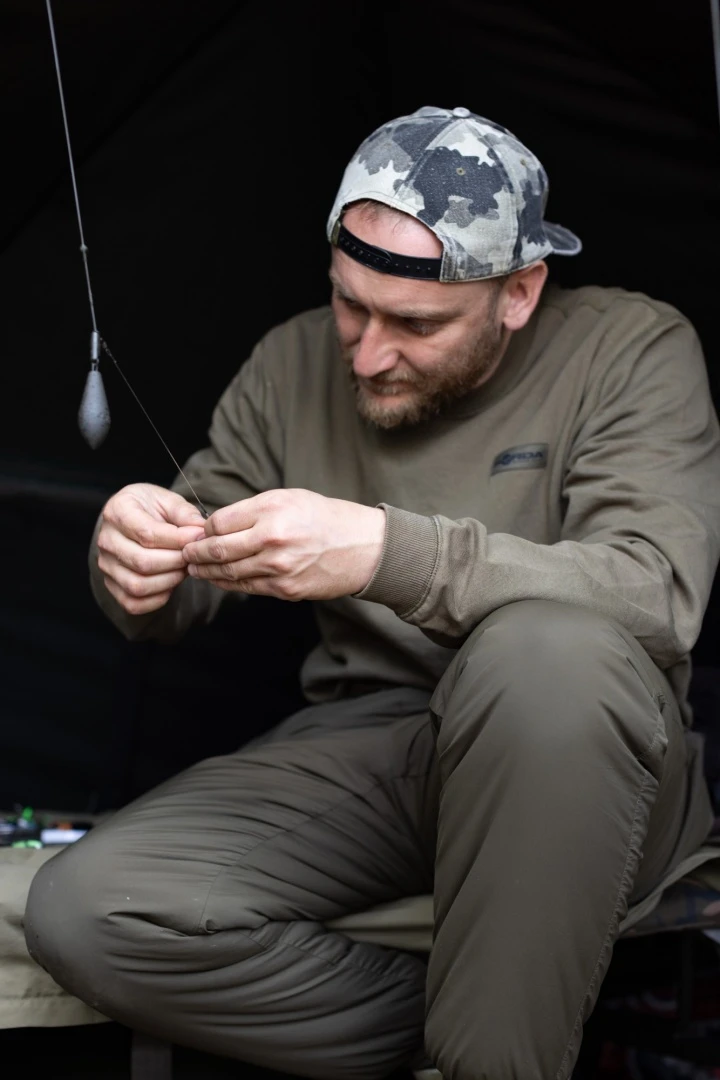 Korda Patch Crewneck - Dark Olive S