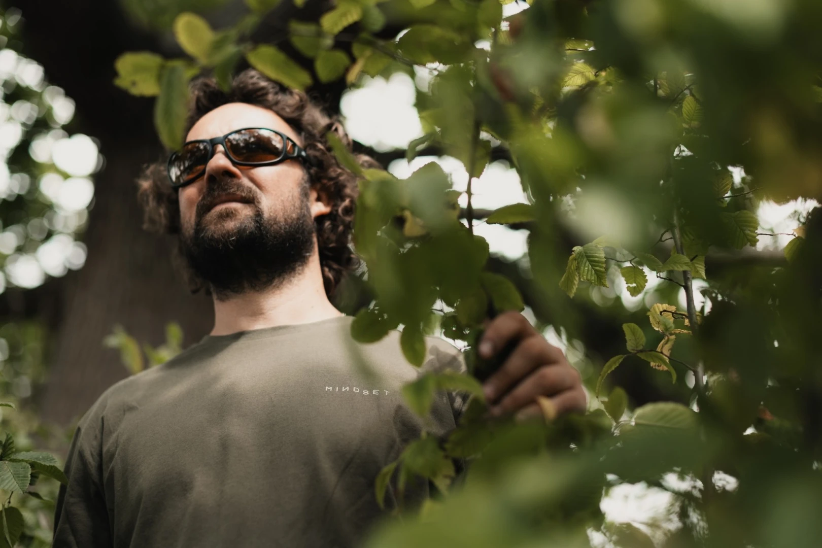 Korda Mindset Minimal LS T-Shirt - Dark Olive - Mindset Minimal LS Tee | Tmavá oliva M