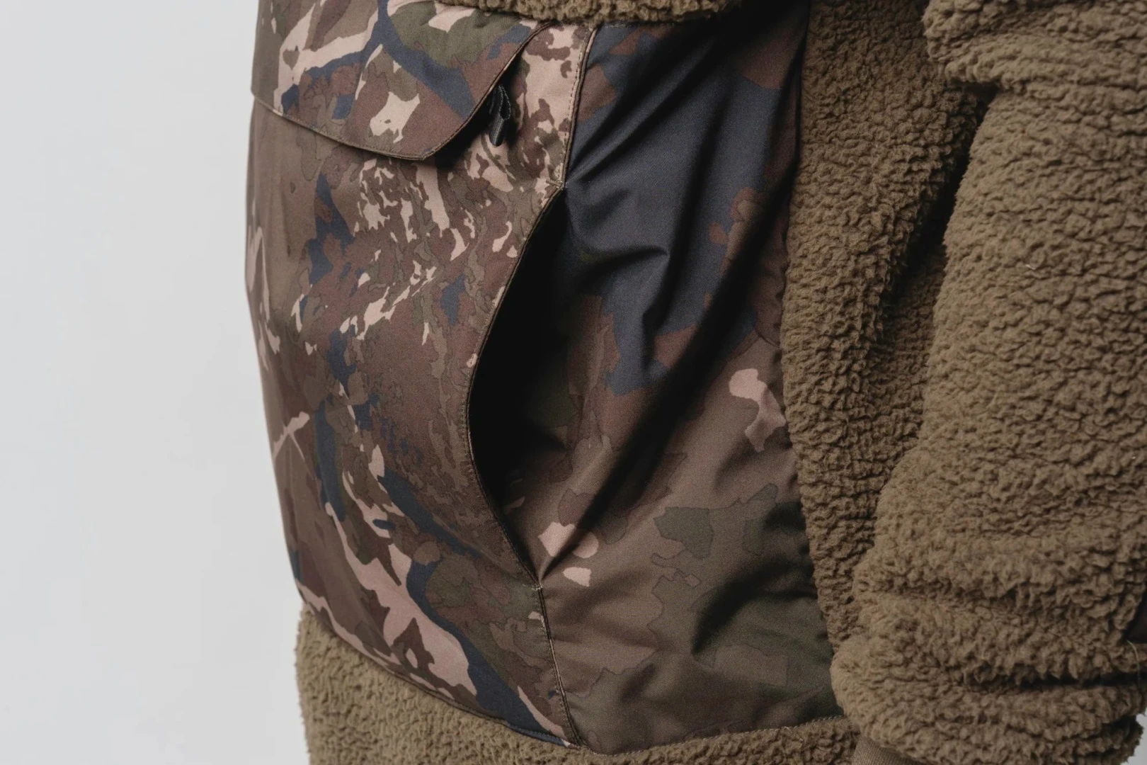 Nash ZT PermaFrost Fleece Camo S