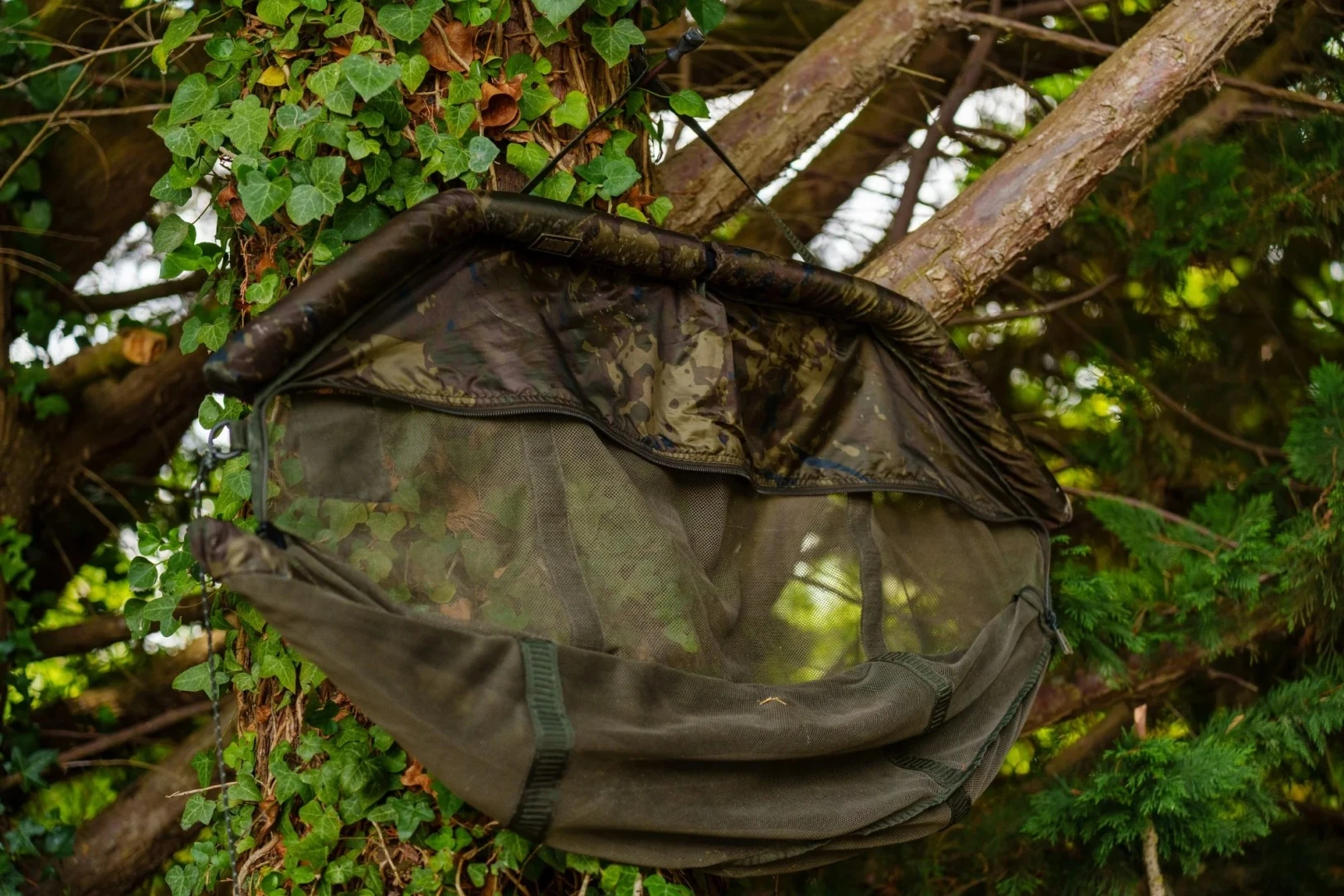 Nash Carp Care Easy Float Retainer Sling Camo