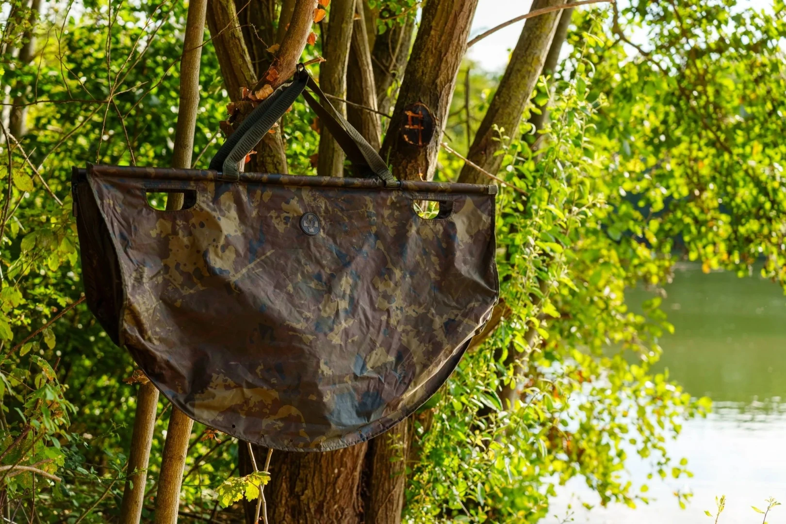 Nash Carp Care Weigh Sling Camo