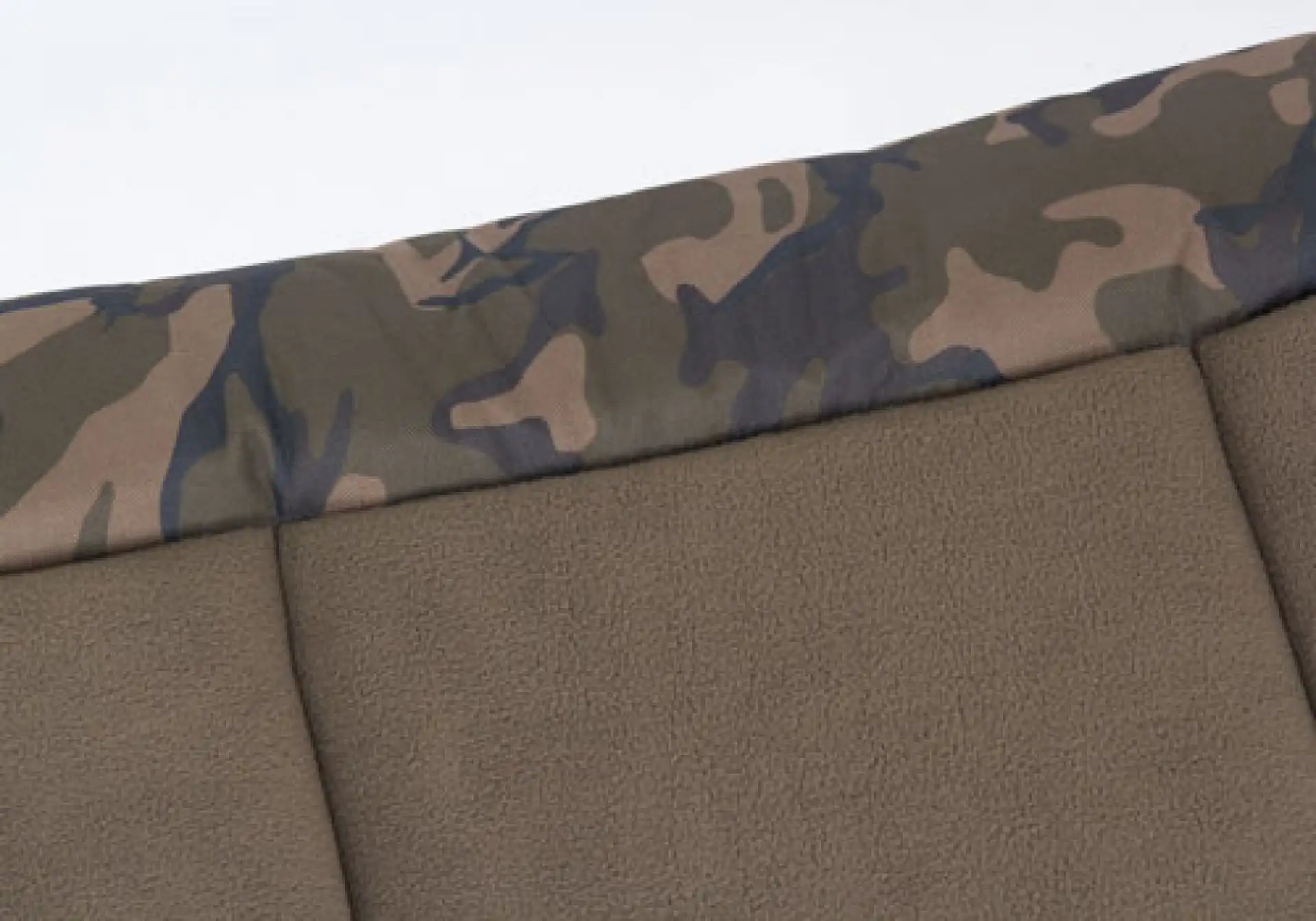 Fox R-Series Camo Bedchair