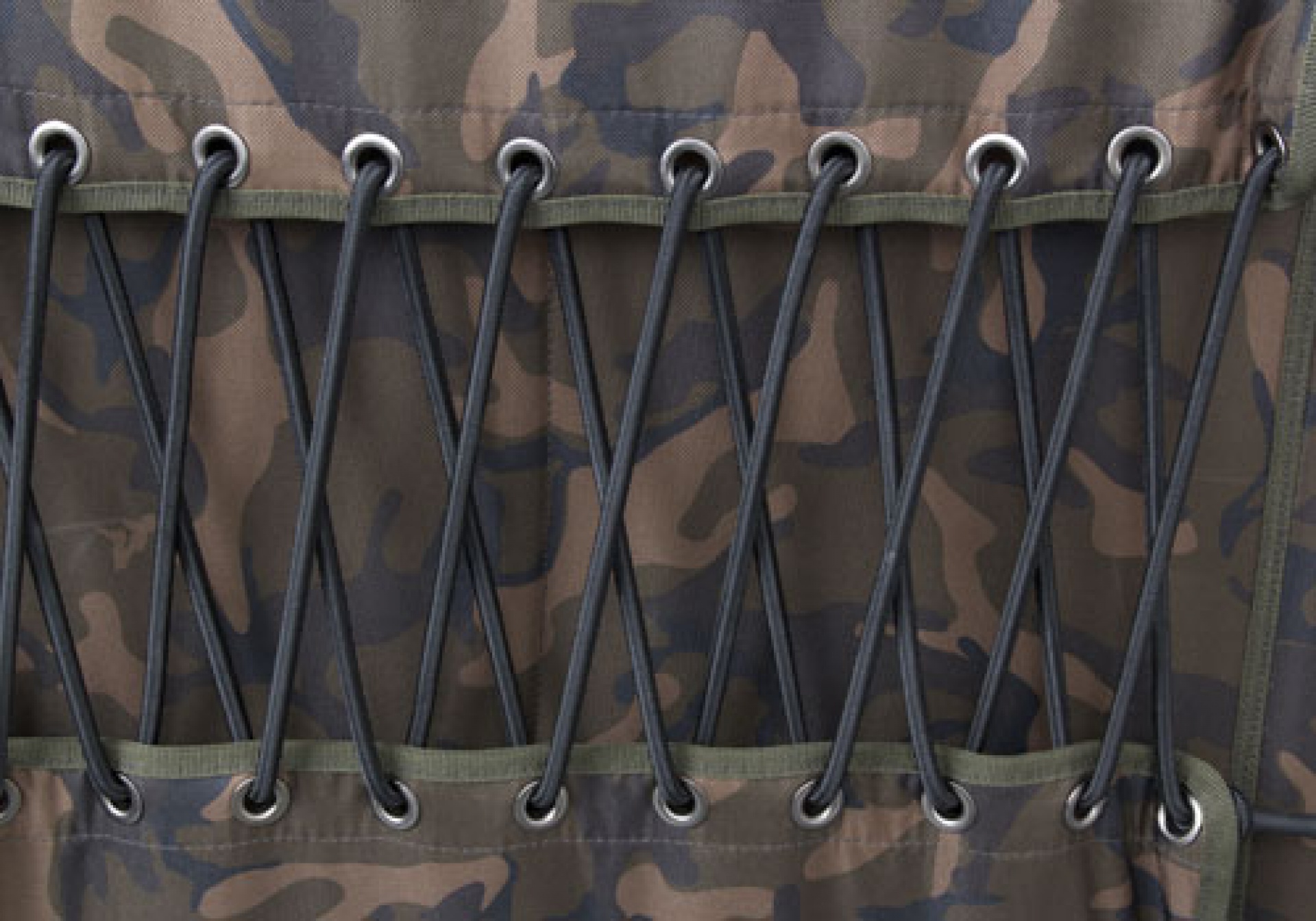 Fox R-Series Camo Bedchair